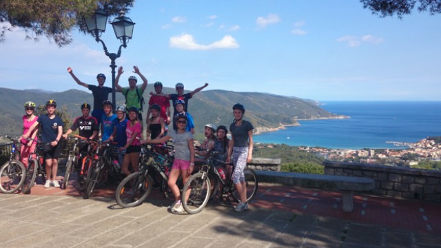 Slide 4 - Elba Travels