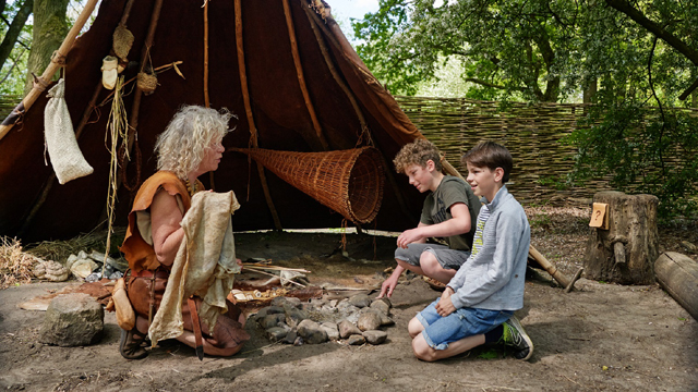 Prehistorisch Dorp vuur maken