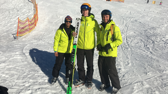 Grevink Reizen jongens in de sneeuw